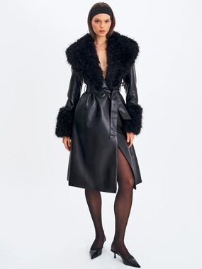 GORGEOUS NEW ZARIAH BLACK FAUX FUR TRIMMED LONGLINE COAT (S)
